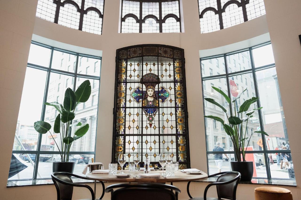 Hotel Birks Montreal Luaran gambar The interior of the restaurant
