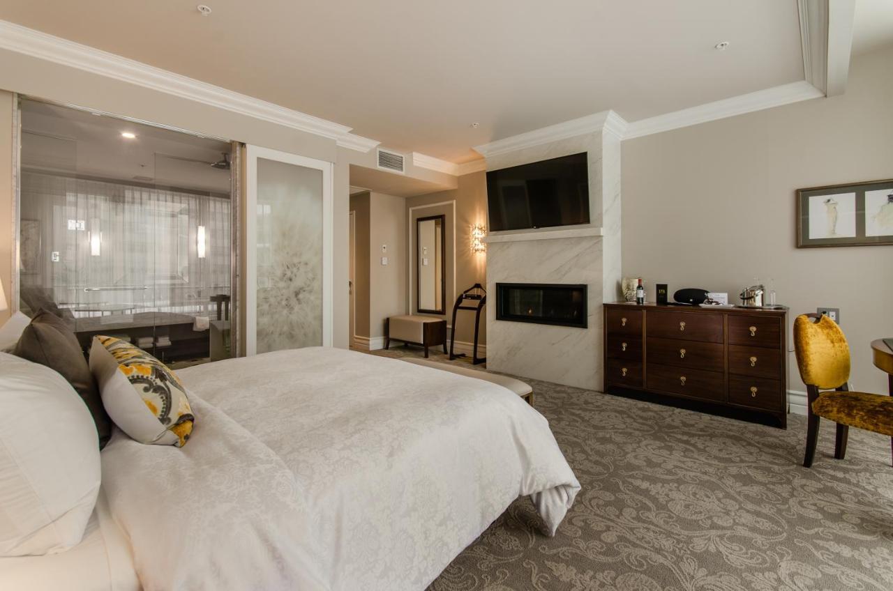 Hotel Birks Montreal Luaran gambar A bedroom at the Hotel