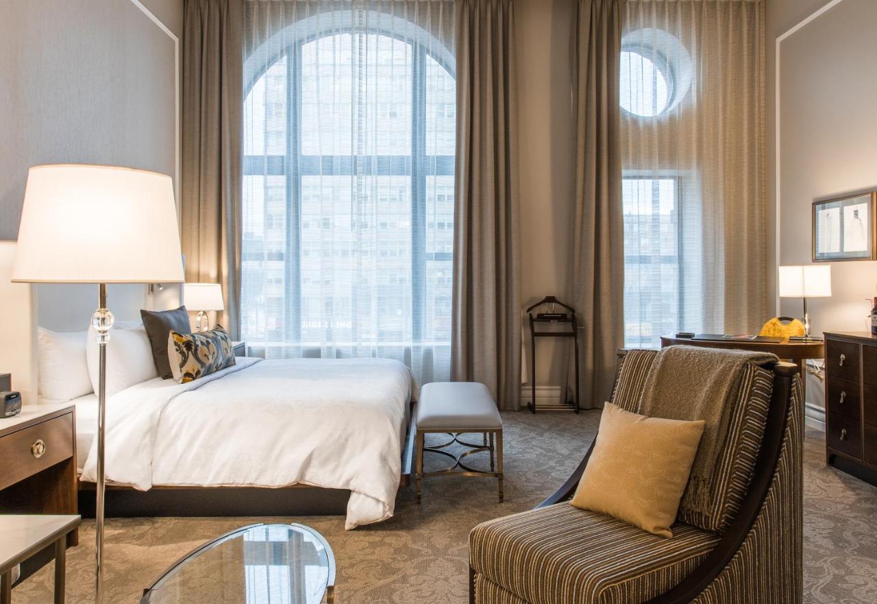 Hotel Birks Montreal Luaran gambar A bedroom at the hotel
